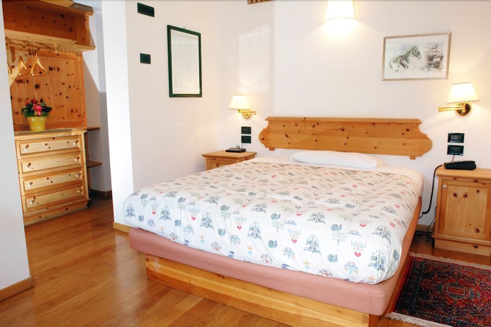 Imagen de la habitación del Hotel Laurino. Foto 3