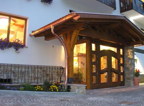 Imagen general del Hotel Laurino, Pozza di Fassa. Foto 6