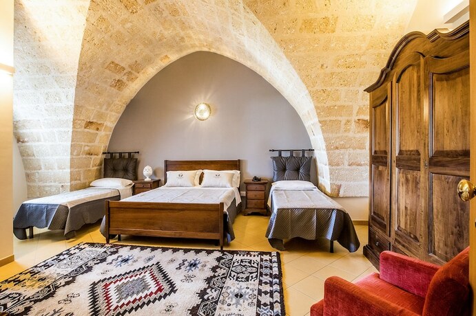 Imagen de la habitación del Hotel Laurito Resort and Spa. Foto 17