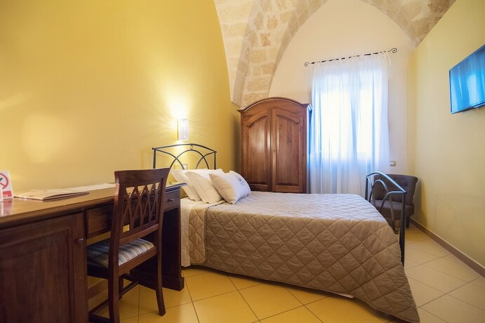 Imagen de la habitación del Hotel Laurito Resort and Spa. Foto 18