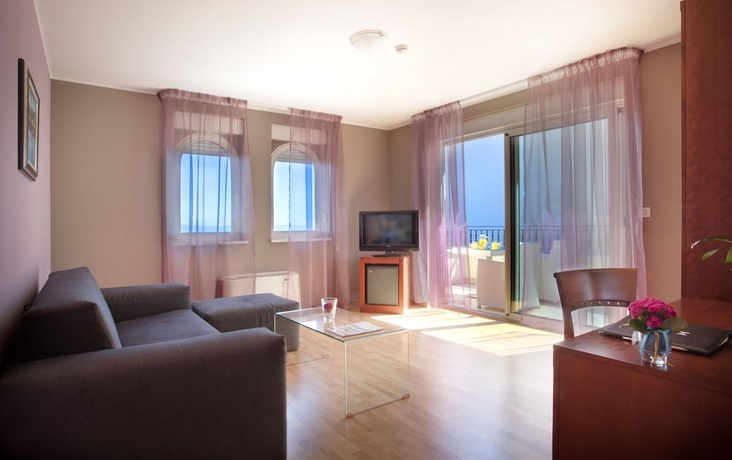 Imagen de la habitación del Hotel Laurus, Opatija. Foto 2