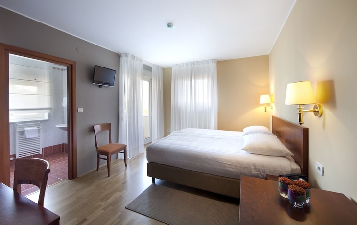 Imagen de la habitación del Hotel Laurus, Opatija. Foto 10