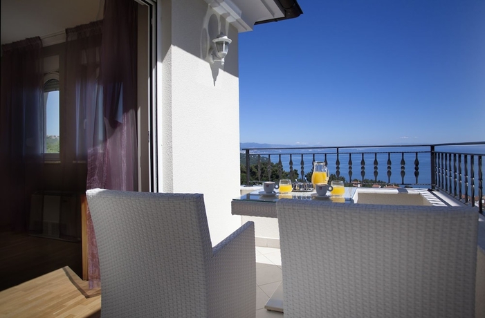 Imagen de la habitación del Hotel Laurus, Opatija. Foto 17