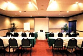 Imagen de los interiores del Hotel Lausana Otay Aeropuerto. Foto 6