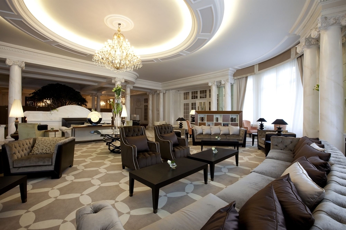 Imagen de los interiores del Hotel Lausanne Palace. Foto 12