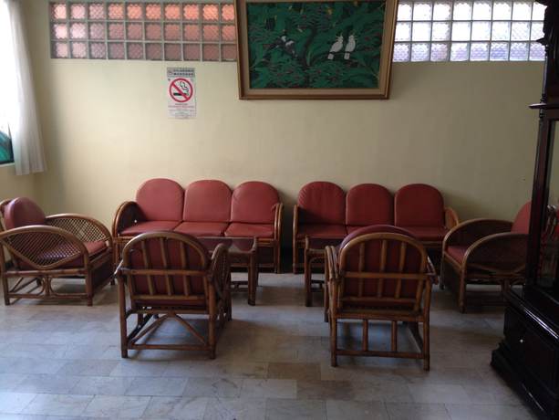 Imagen de los interiores del Hotel Lautze Indah. Foto 5