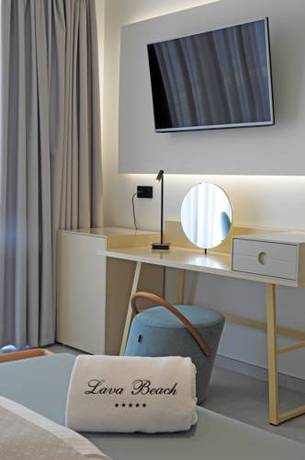 Imagen de la habitación del Hotel Lava Beach. Foto 3