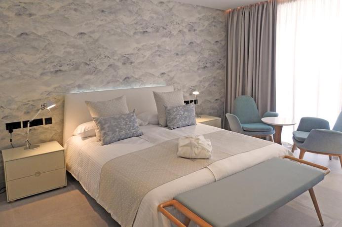 Imagen de la habitación del Hotel Lava Beach. Foto 6