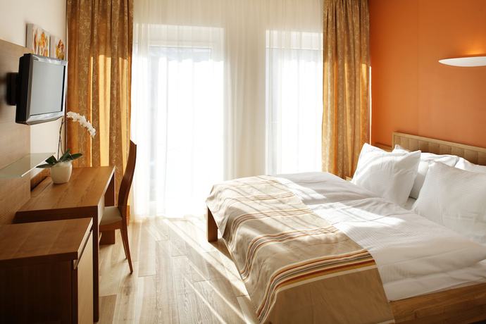 Imagen de la habitación del Hotel Lava Inn. Foto 6