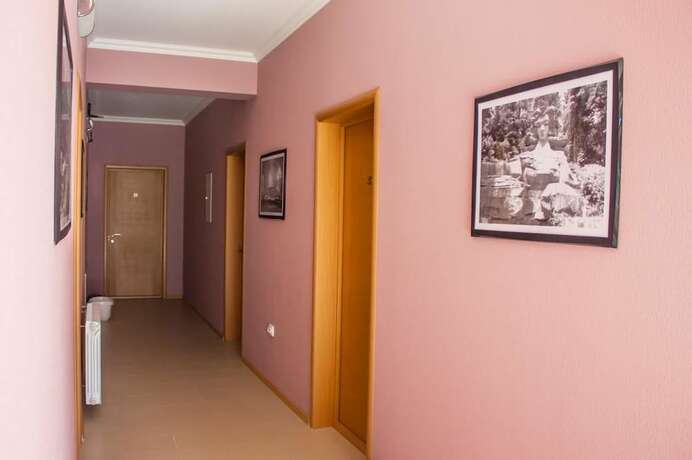 Imagen general del Hotel Lavanda Guest House. Foto 11