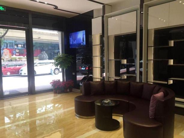 Imagen de los interiores del Hotel Lavande Hotel (Shanghai Zhangjiang Guanglan Road Metro Station). Foto 6