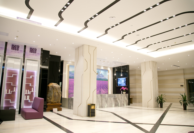 Imagen general del Hotel Lavande Hotel Shenzhen Longgang Dayun Center Jixiang Metro Station. Foto 1