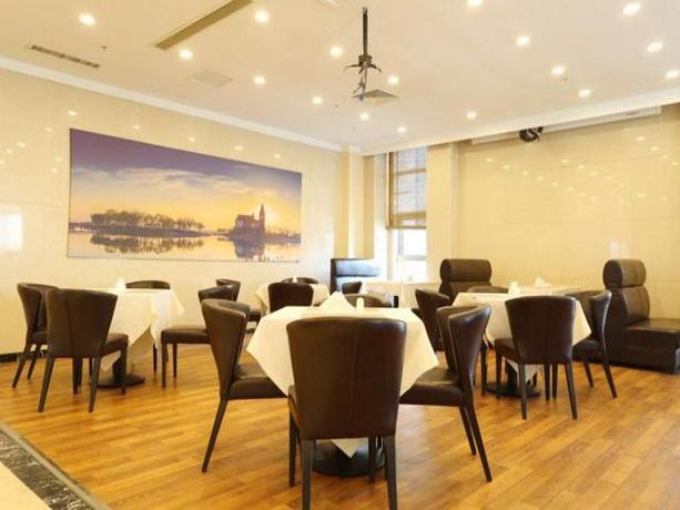 Imagen del bar/restaurante del Hotel Lavande Hotel Tianjin Development Zone Financial S. Foto 5