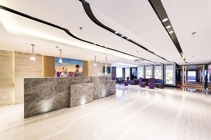 Imagen de los interiores del Hotel Lavande Hotel Weihai Weigao Plaza. Foto 5