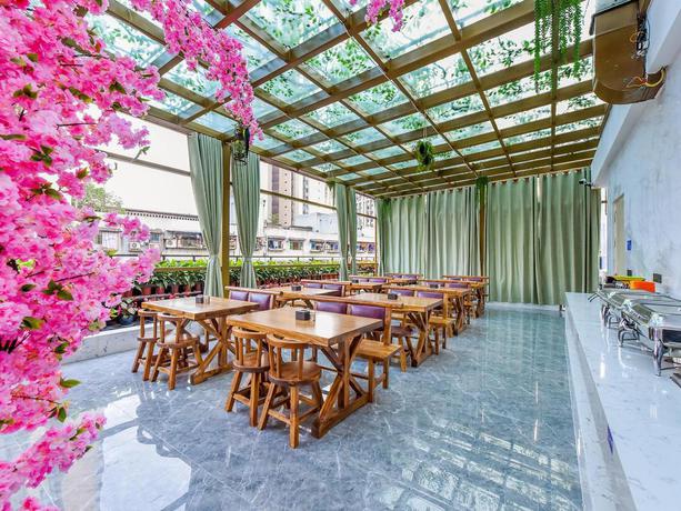 Imagen general del Hotel Lavande Hotels Chongqing Jiefangbei Haochi street. Foto 2
