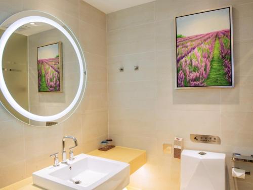 Imagen de la habitación del Hotel Lavande Hotels&middot;Zhuhai Aviation New Town Airport. Foto 4
