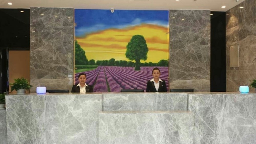 Imagen de los interiores del Hotel Lavande Shunyi Metro Station. Foto 17