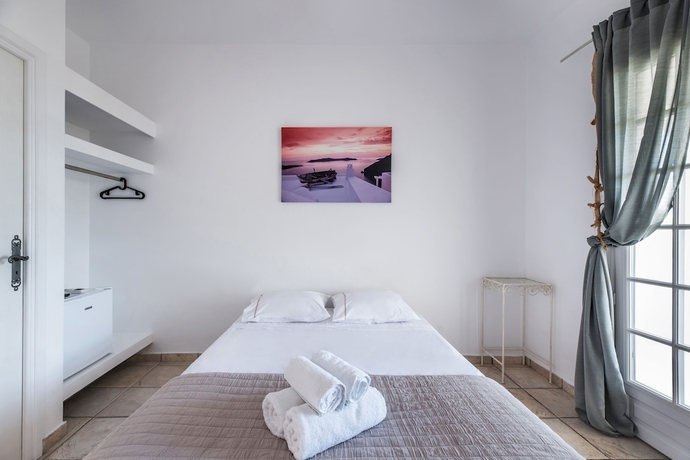 Imagen de la habitación del Hotel Lavarock Villa. Foto 6