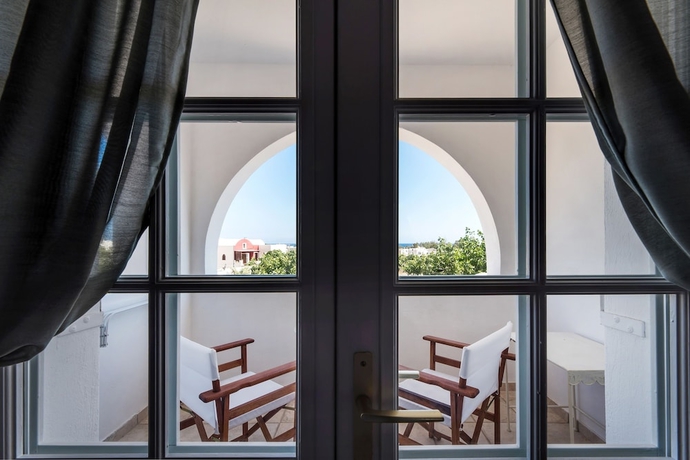 Imagen de la habitación del Hotel Lavarock Villa. Foto 11