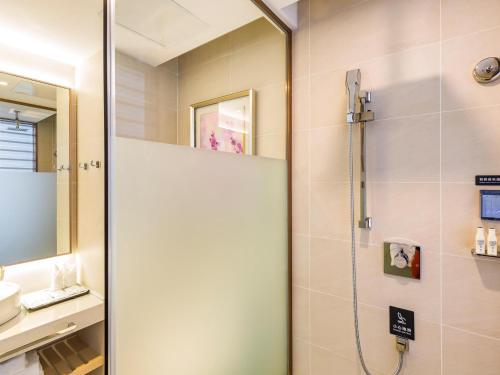 Imagen de la habitación del Hotel Lavede Sanhe Yanjiao Tianyang Plaza. Foto 19