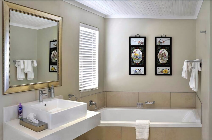 Imagen de la habitación del Hotel Lavender Farm Guest House. Foto 15