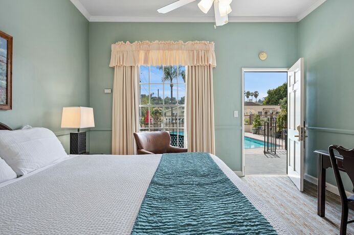 Imagen de la habitación del Hotel Lavender Inn by the Sea. Foto 15