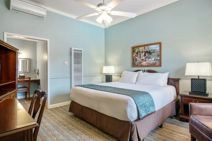 Imagen general del Hotel Lavender Inn by the Sea. Foto 6