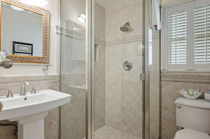 Imagen general del Hotel Lavender Inn by the Sea. Foto 10