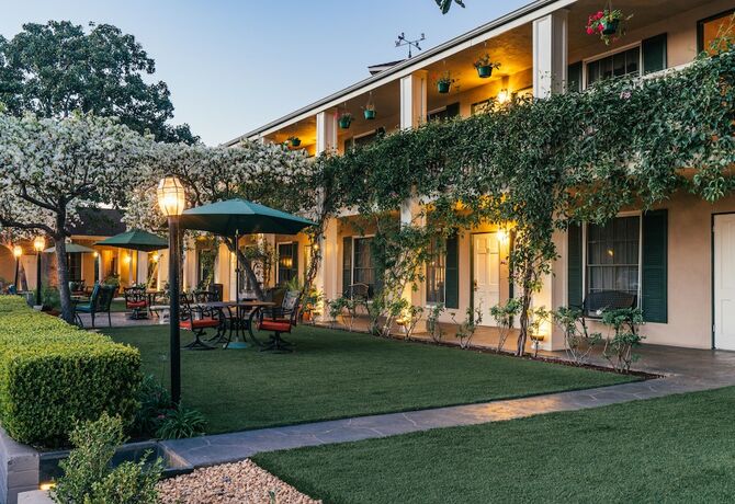 Imagen general del Hotel Lavender Inn by the Sea. Foto 14