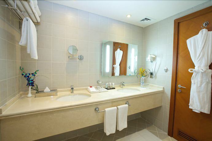 Imagen de la habitación del Hotel Lavender Sharjah. Foto 12