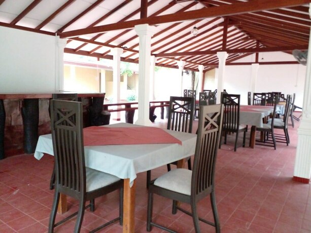 Imagen general del Hotel Lavendish Country Resort. Foto 10
