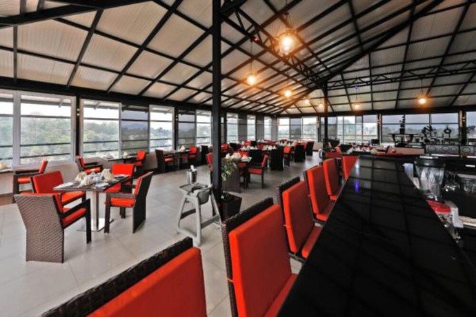 Imagen del bar/restaurante del Hotel Lavendish Hills Kandy. Foto 2