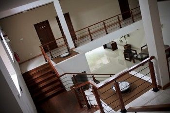 Imagen de los interiores del Hotel Lavendish Okrin. Foto 15