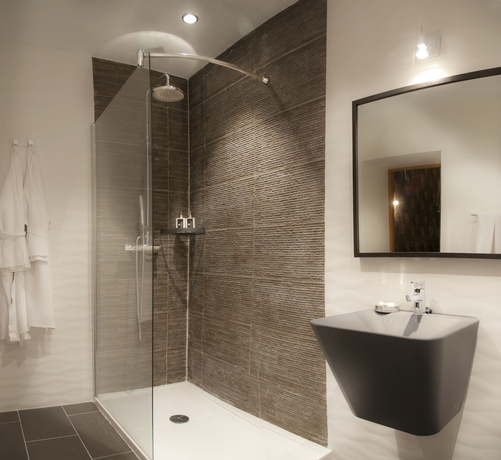 Imagen de la habitación del Hotel L'avenida. Foto 4