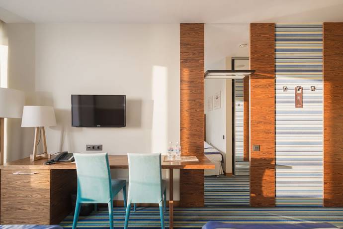 Imagen de la habitación del Hotel Lavicon Collection. Foto 19