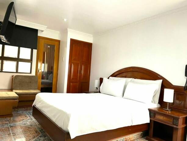 Imagen general del Hotel Lavid Kennedy. Foto 10