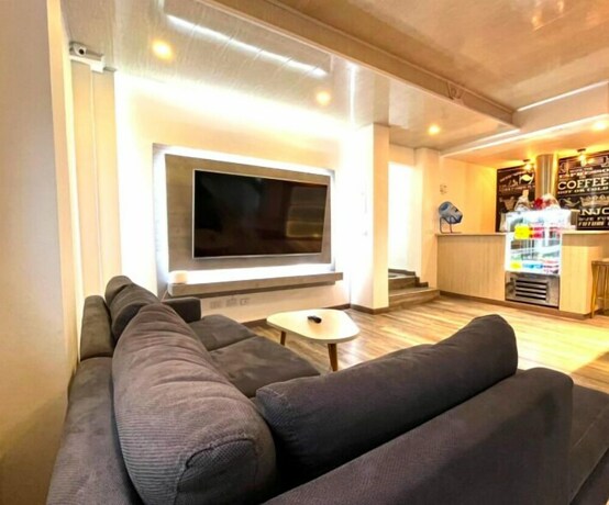 Imagen general del Hotel Lavid Kennedy. Foto 16