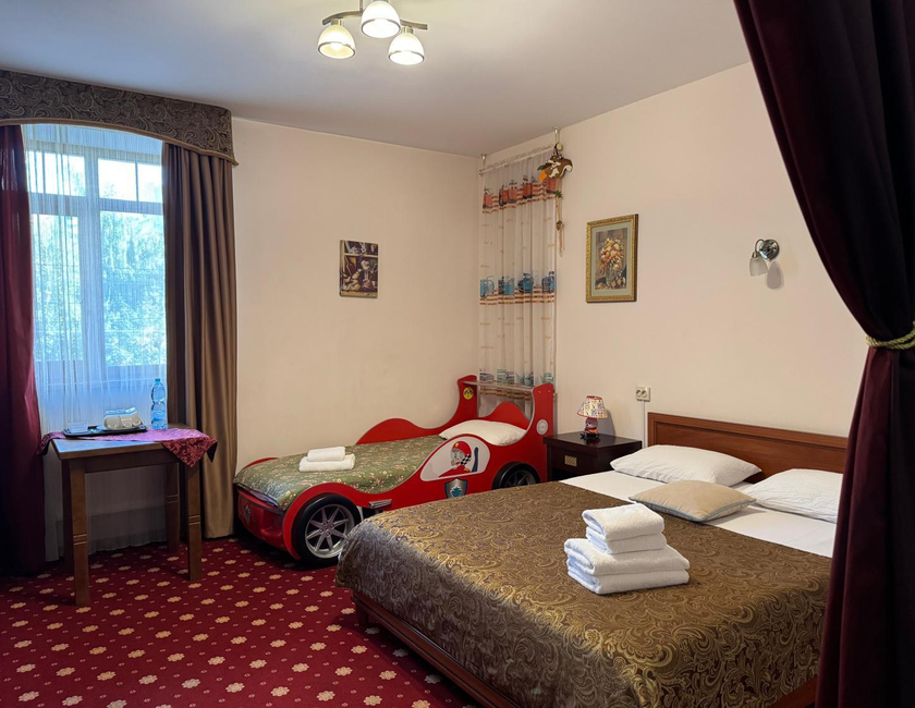 Imagen general del Hotel Lavilia. Foto 4