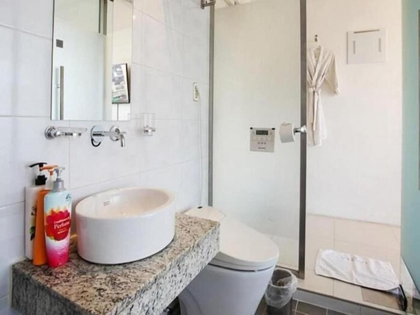 Imagen general del Hotel Lavilla Hotel. Foto 4
