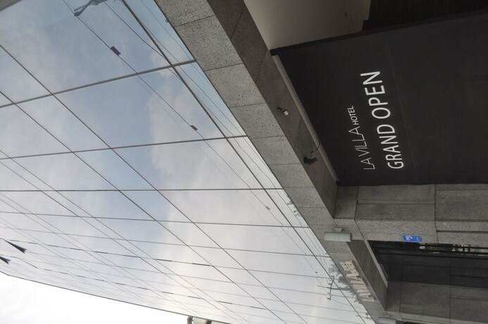 Imagen general del Hotel Lavilla Hotel. Foto 9