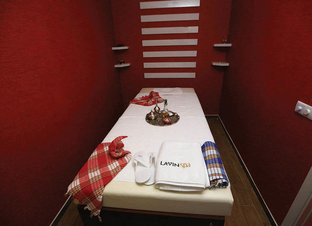 Imagen del bar/restaurante del Hotel Lavin Otel. Foto 5