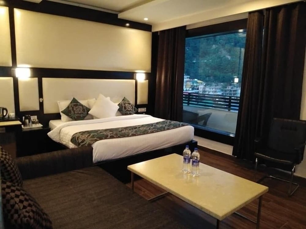 Imagen de la habitación del Hotel Lavish Inn. Foto 2
