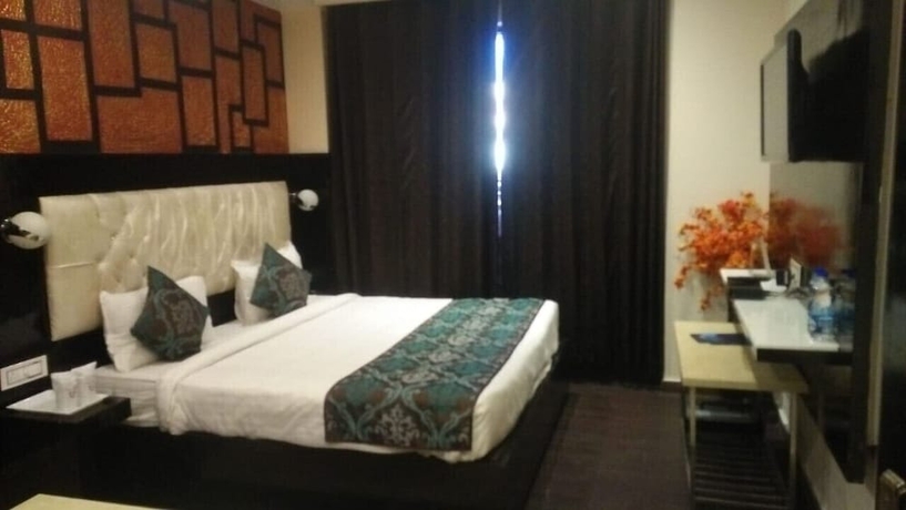Imagen de la habitación del Hotel Lavish Inn. Foto 9