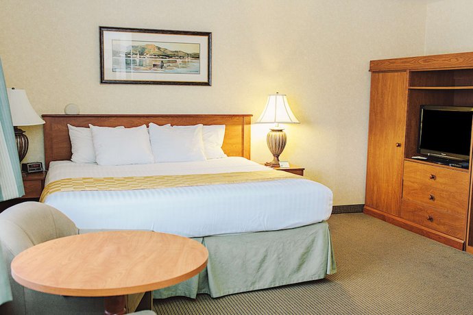 Imagen de la habitación del Hotel Lavissh Inn & Suites. Foto 11