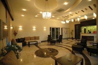 Imagen de los interiores del Hotel Lavita'S. Foto 4