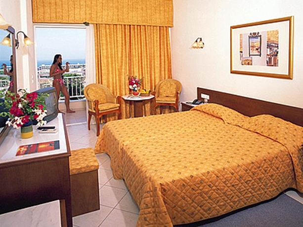 Imagen general del Hotel Lavris Paradise. Foto 6