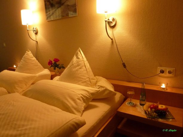 Imagen de la habitación del Hotel Lawine. Foto 15