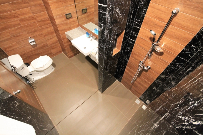 Imagen de la habitación del Hotel Lawinta Pattaya. Foto 13