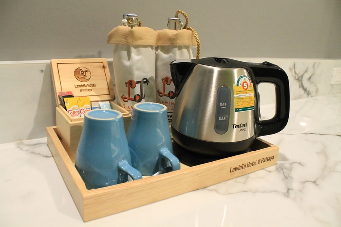 Imagen de la habitación del Hotel Lawinta Pattaya. Foto 16