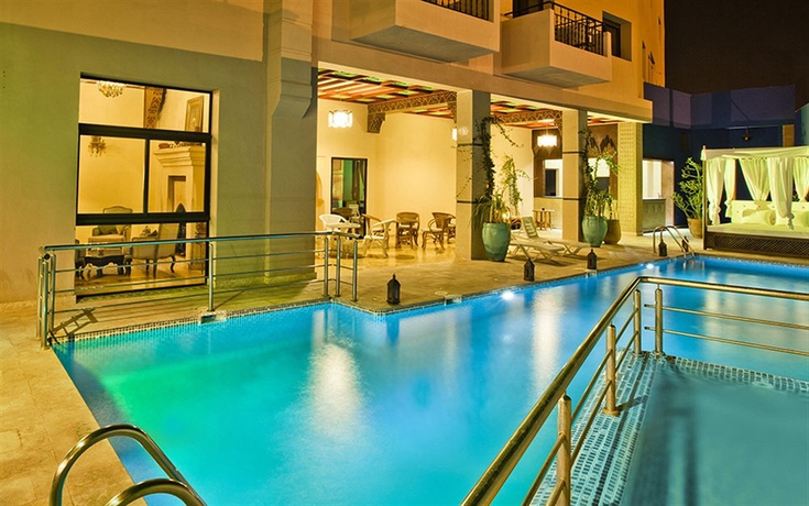 Imagen de la piscina del Hotel Lawrence D'arabie. Foto 5